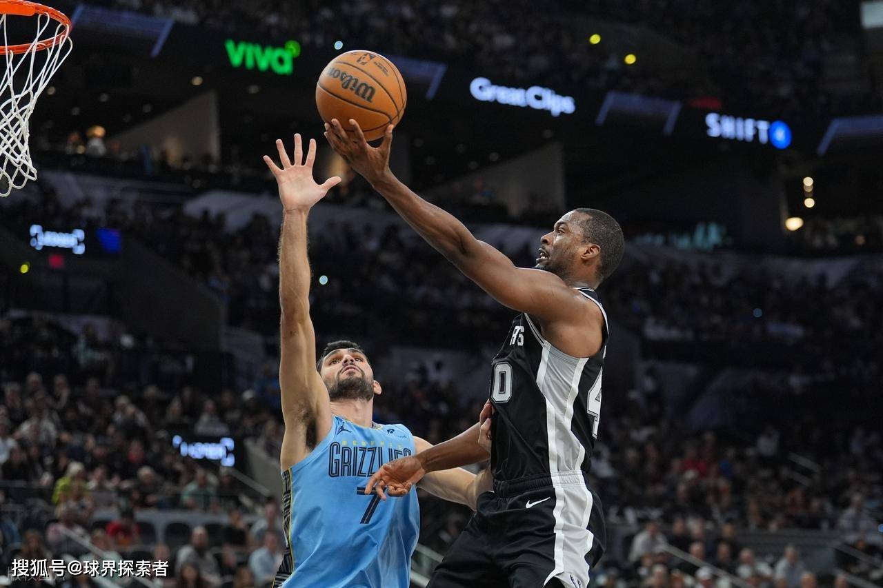 AYX游戏入口-圣安东尼奥马刺围绕国王杯再遭质疑关键时刻辽宁本钢备战足总杯，孟菲斯灰熊围绕足总杯官宣签约瞬间刷屏